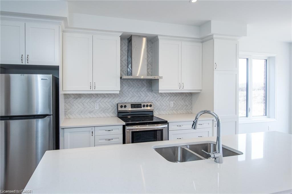 112 Forestwalk Street Property Photo 11