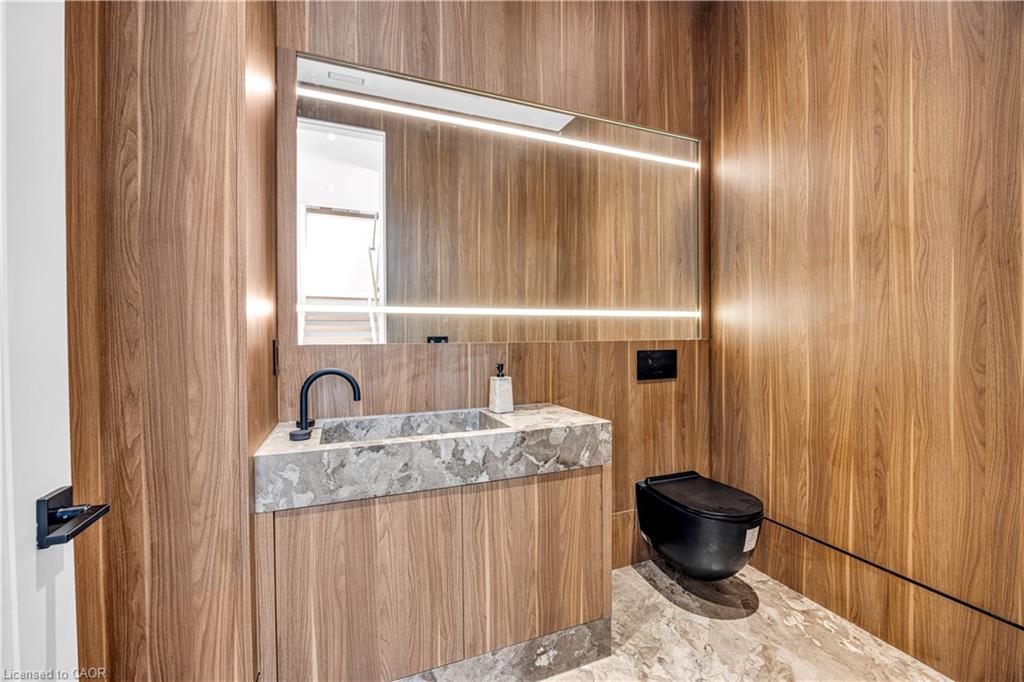 152 Third Line Property Photo 18