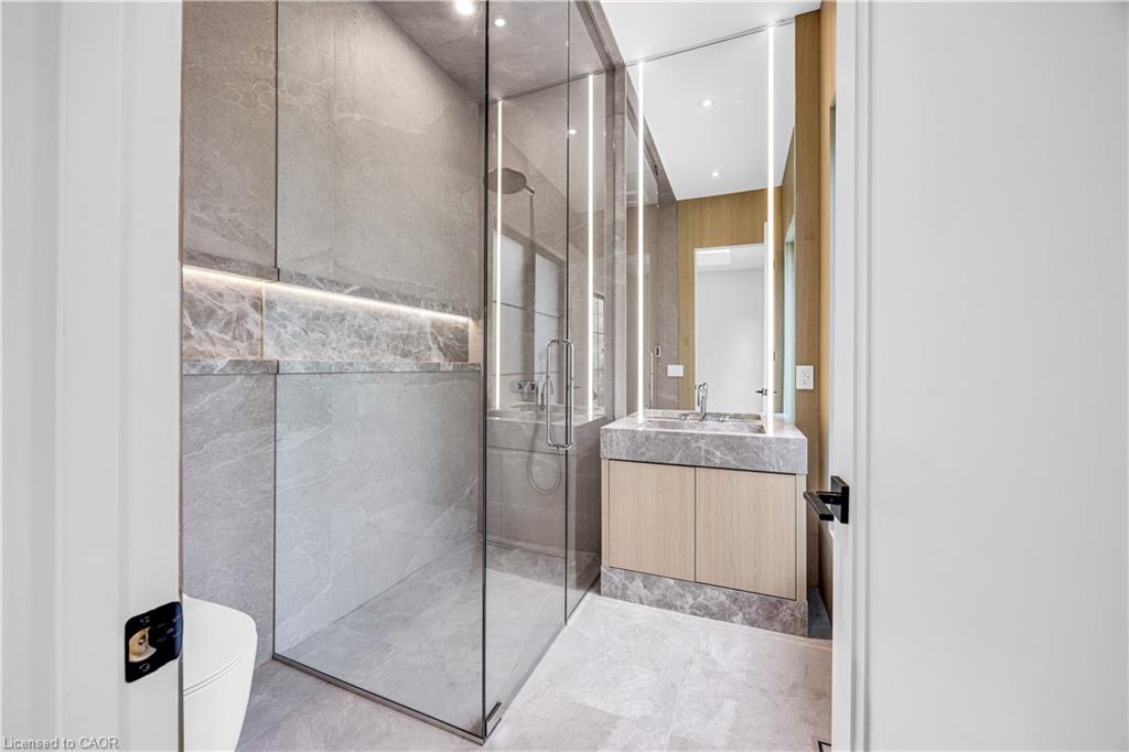 152 Third Line Property Photo 30