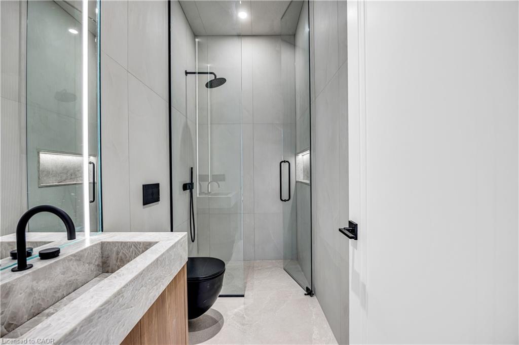 152 Third Line Property Photo 32