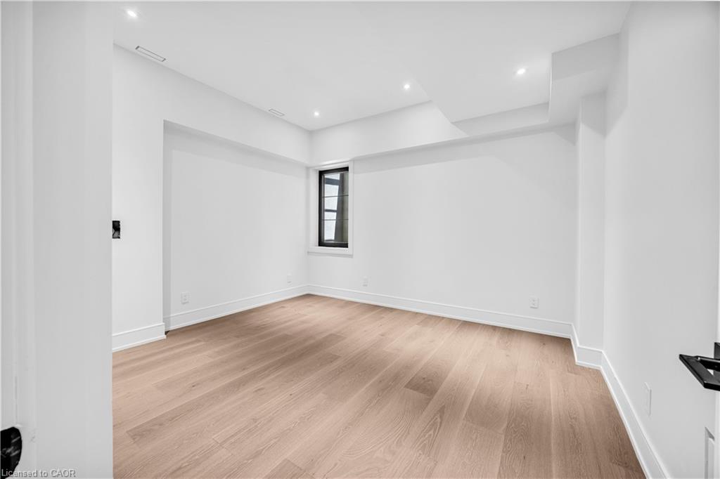 152 Third Line Property Photo 39