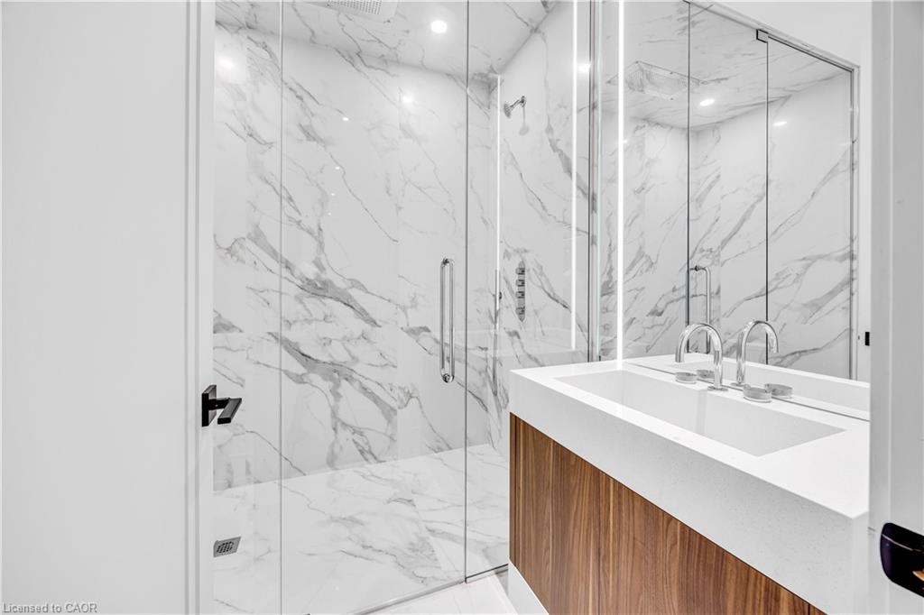 152 Third Line Property Photo 40