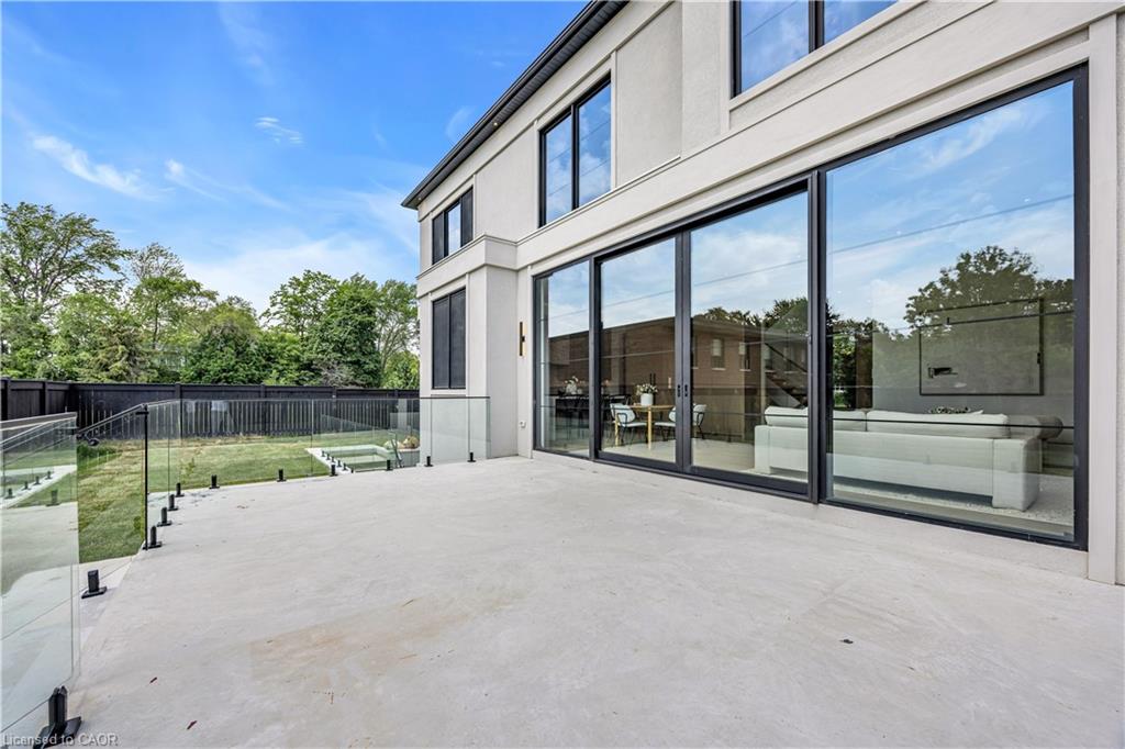 152 Third Line Property Photo 45