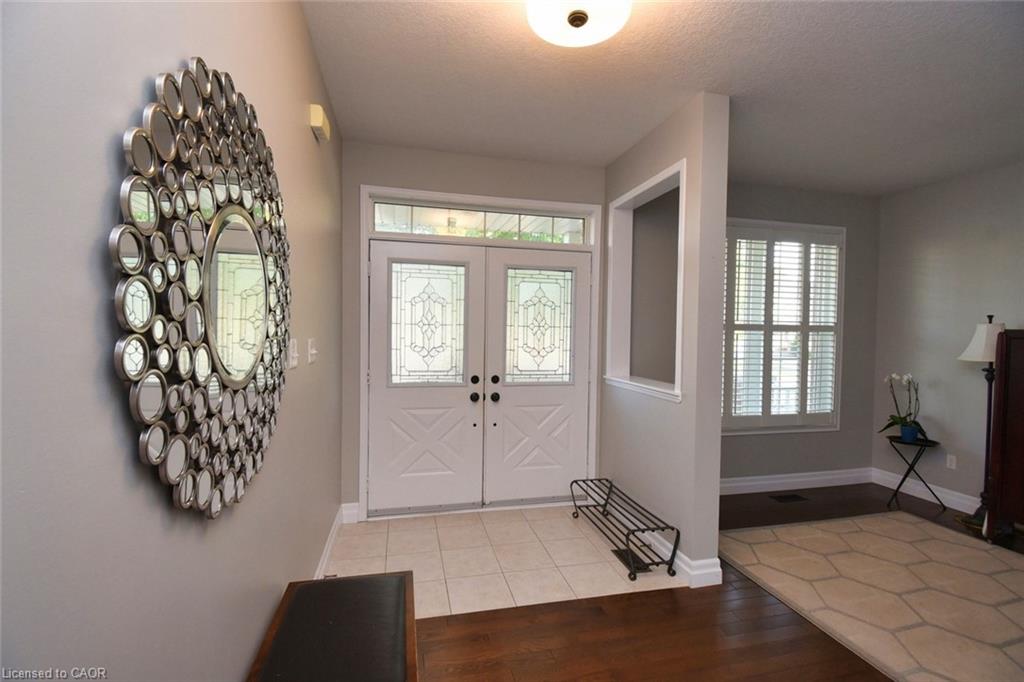 188 Hunter Way Property Photo 4