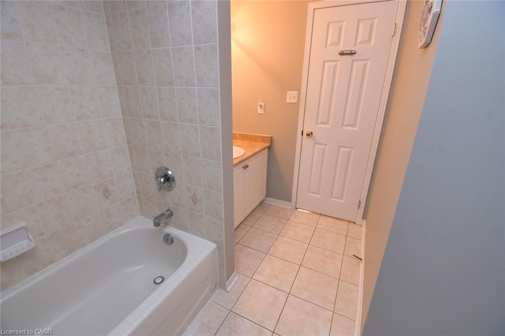 188 Hunter Way Property Photo 35