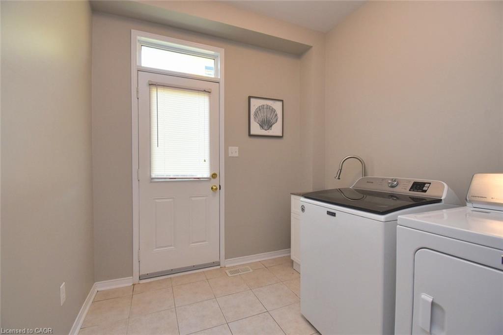 188 Hunter Way Property Photo 37