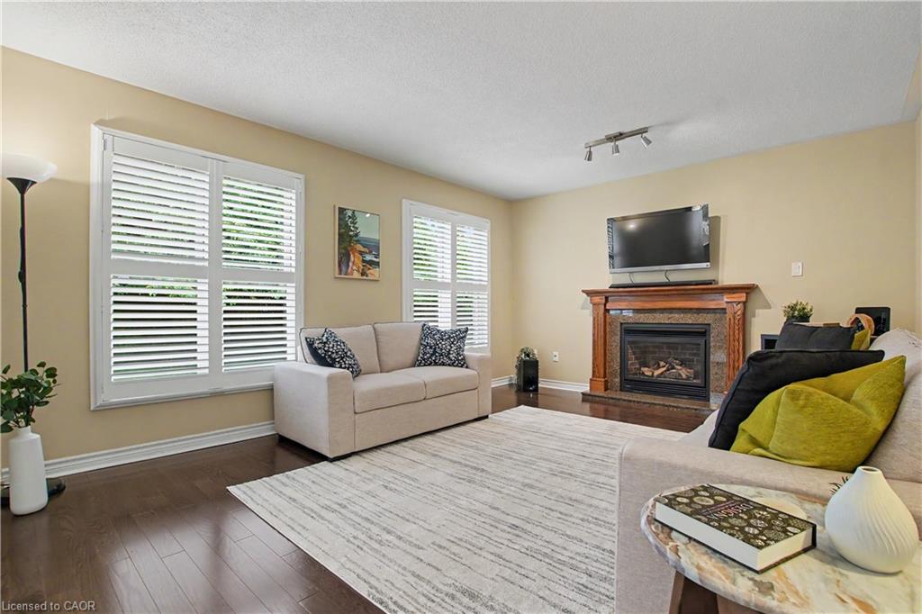 4237 Millcroft Park Drive Property Photo 12