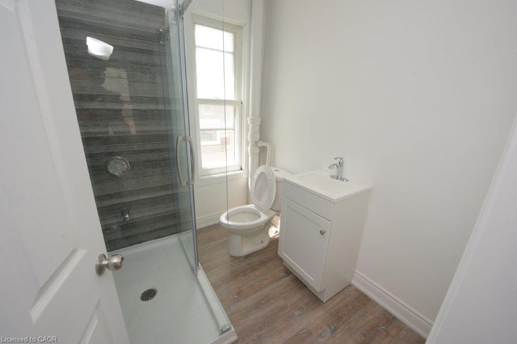 79-71 Cedar Street Property Photo 7