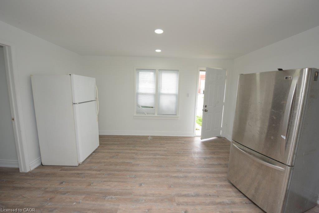 79-71 Cedar Street Property Photo 16