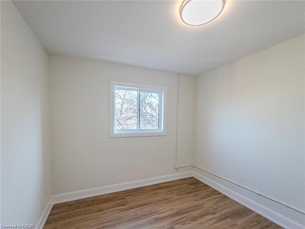 C7-540 King Street E Property Photo 8