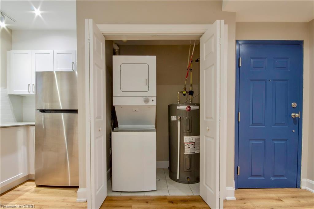 C7-540 King Street E Property Photo 10