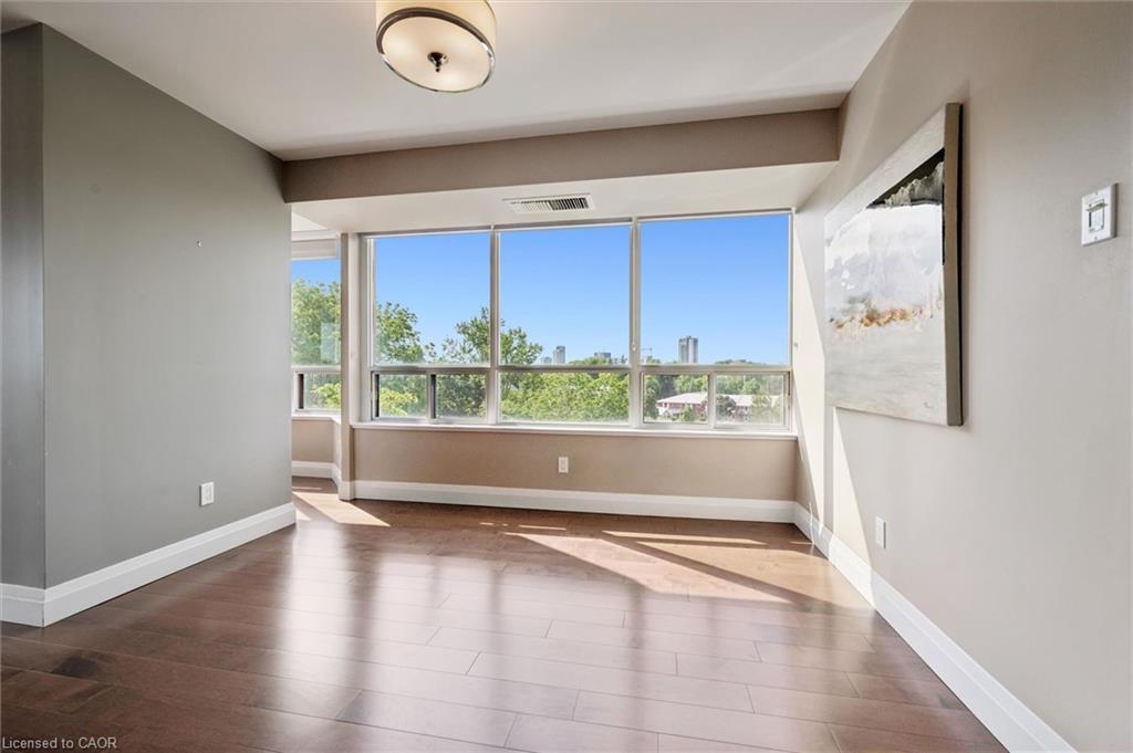 602-6 Willow Street Property Photo 14