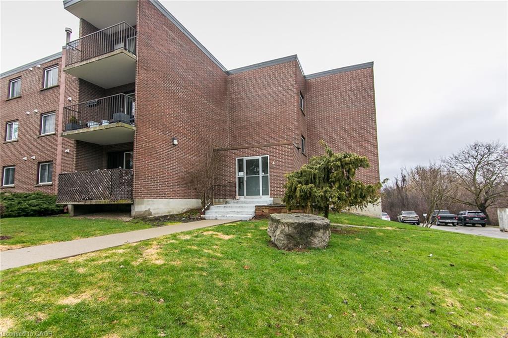 308-4 Avalon Place Property Photo 3