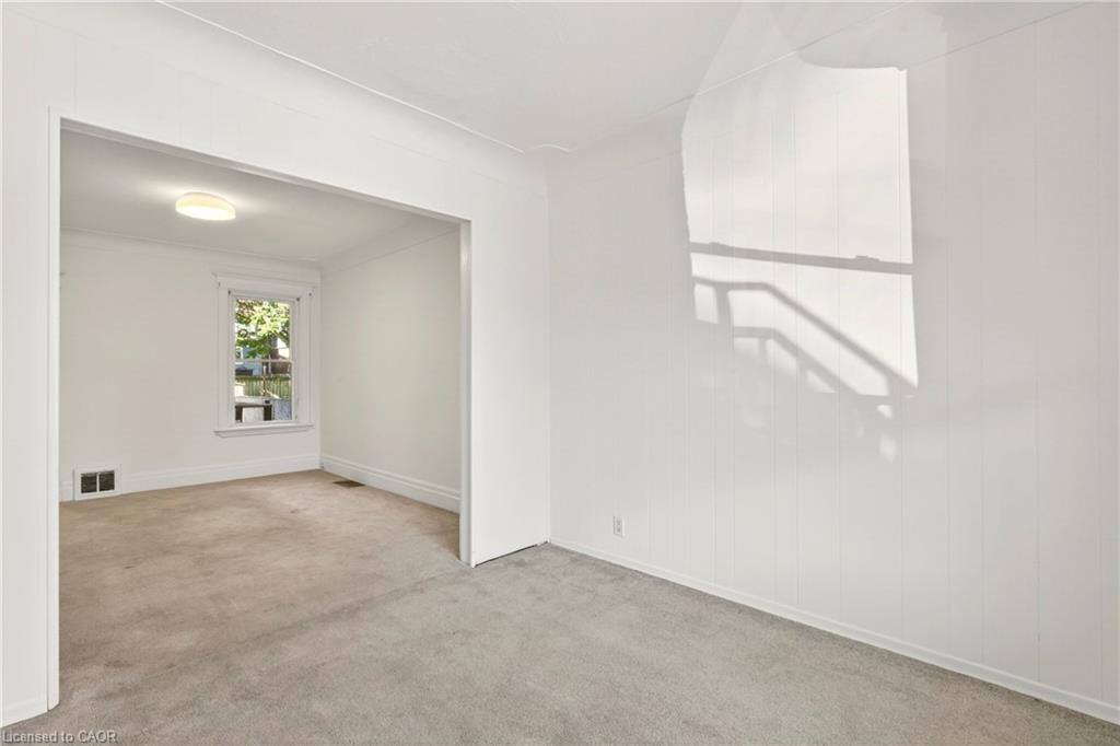 34 Edward Street Property Photo 5