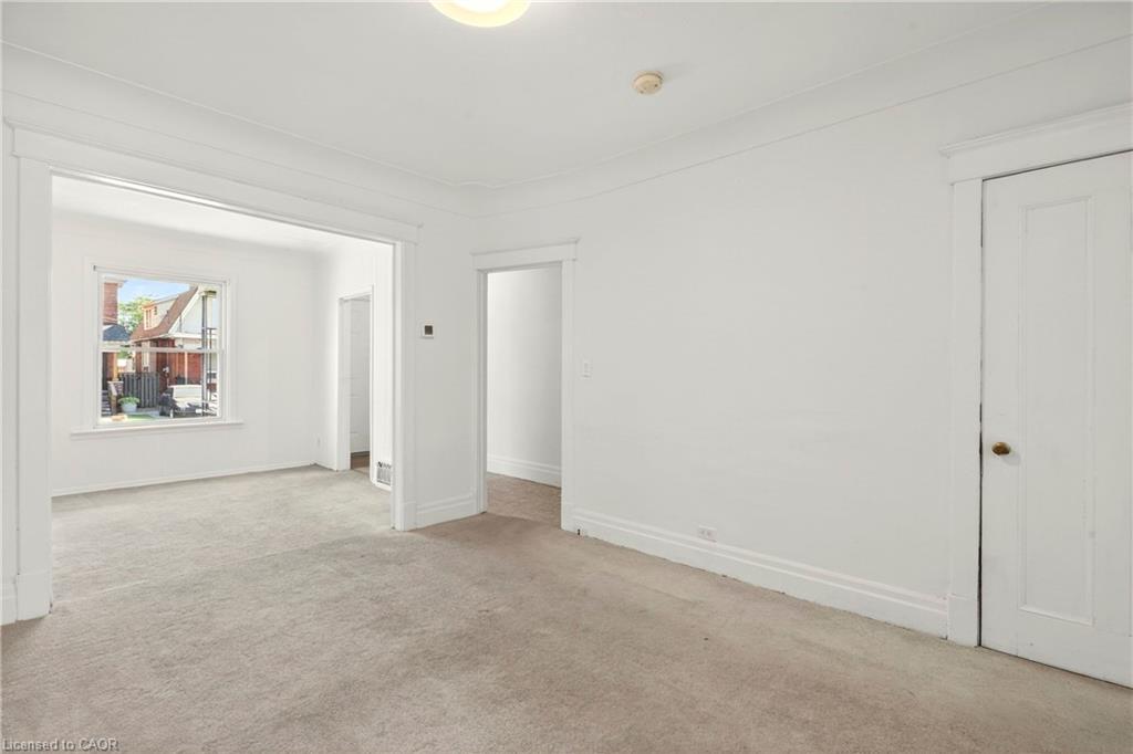 34 Edward Street Property Photo 9