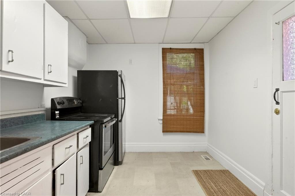 34 Edward Street Property Photo 11