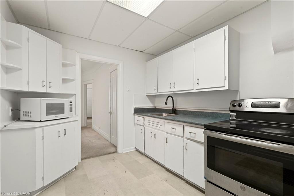 34 Edward Street Property Photo 13