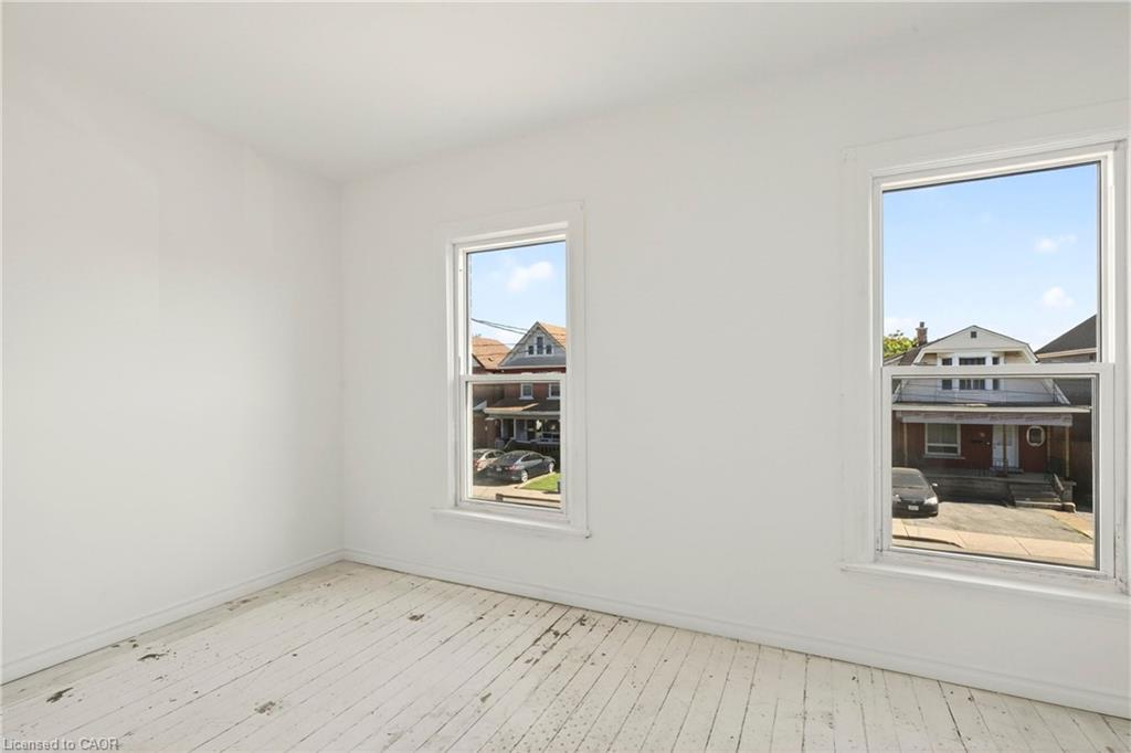 34 Edward Street Property Photo 18