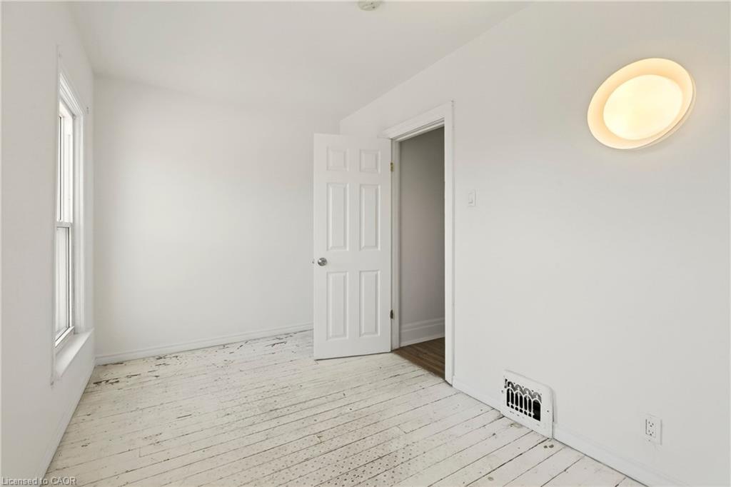 34 Edward Street Property Photo 20