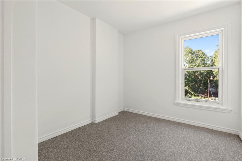 34 Edward Street Property Photo 27