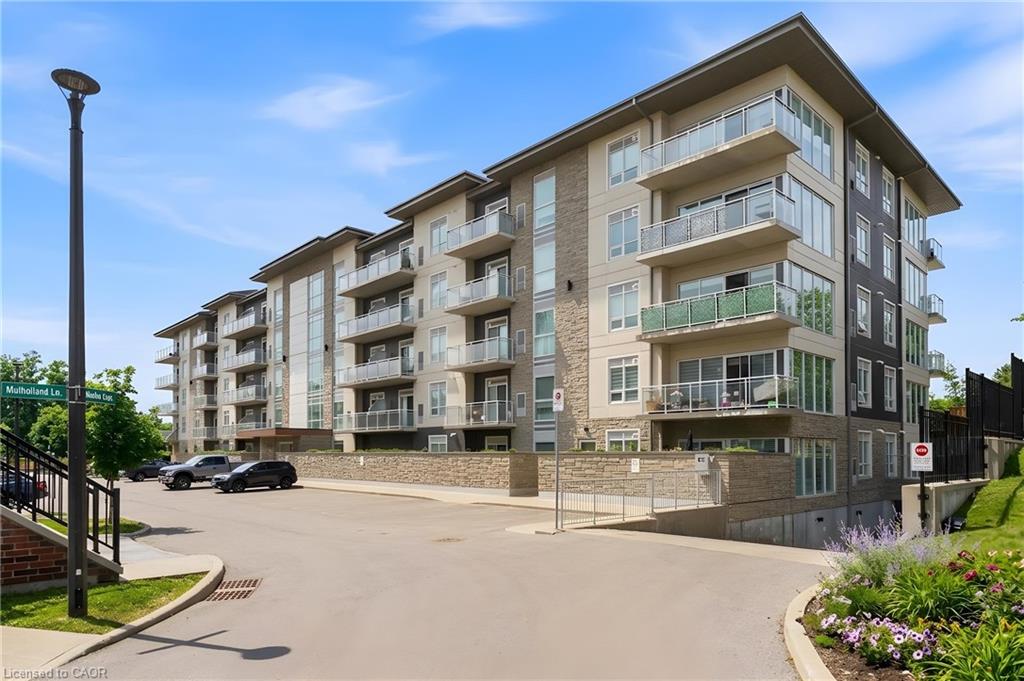 413-16 Markle Crescent Property Photo 1