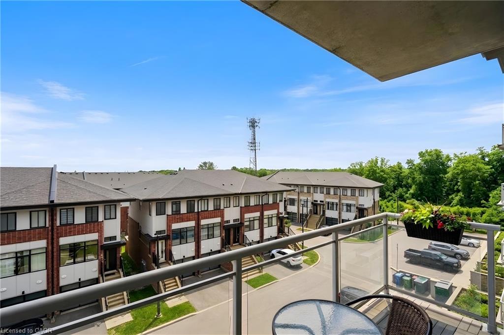 413-16 Markle Crescent Property Photo 40
