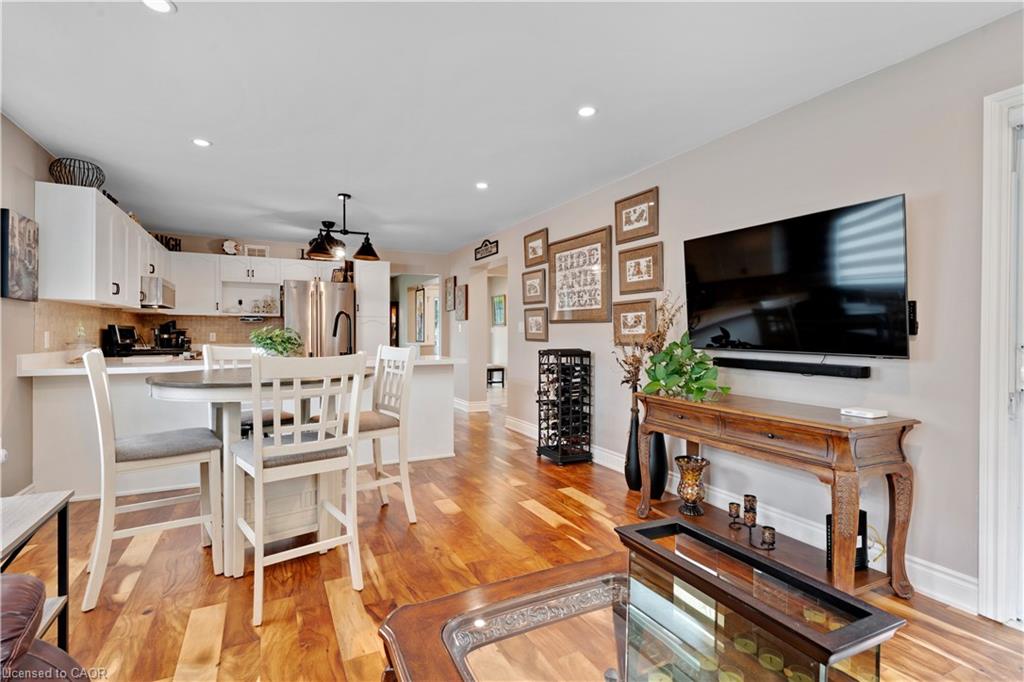 109 Glenariff Drive Property Photo 13