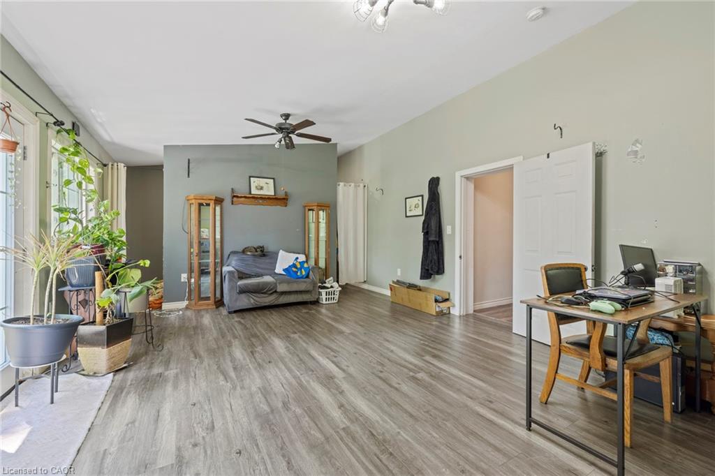 54 Chestnut Street E Property Photo 20