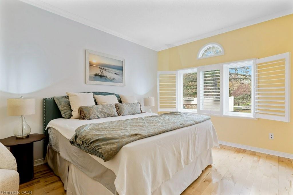 4-341 George Street N Property Photo 15