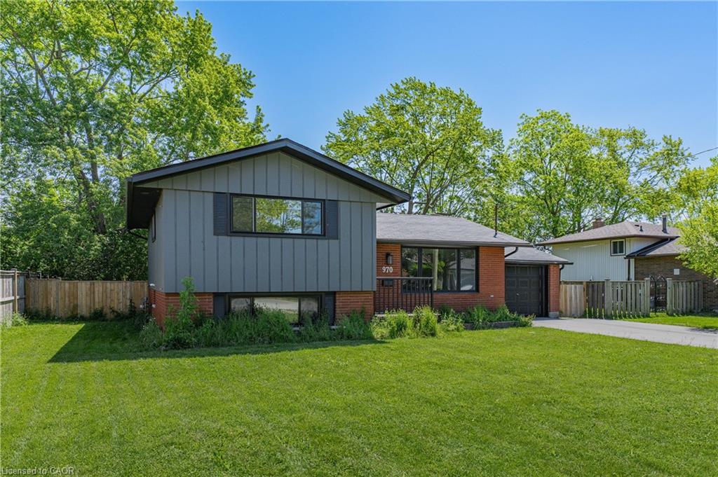 970 Parkdale Avenue Property Photo 3