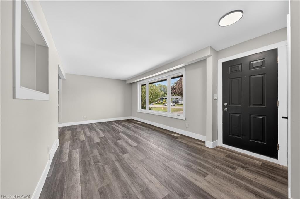 970 Parkdale Avenue Property Photo 7