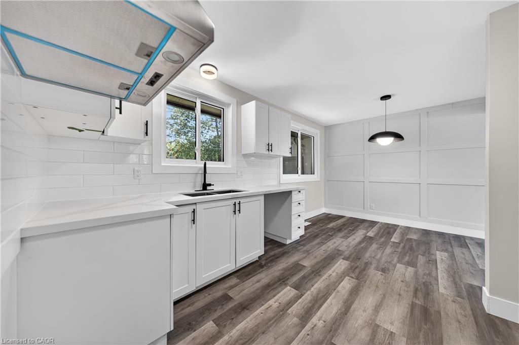 970 Parkdale Avenue Property Photo 18