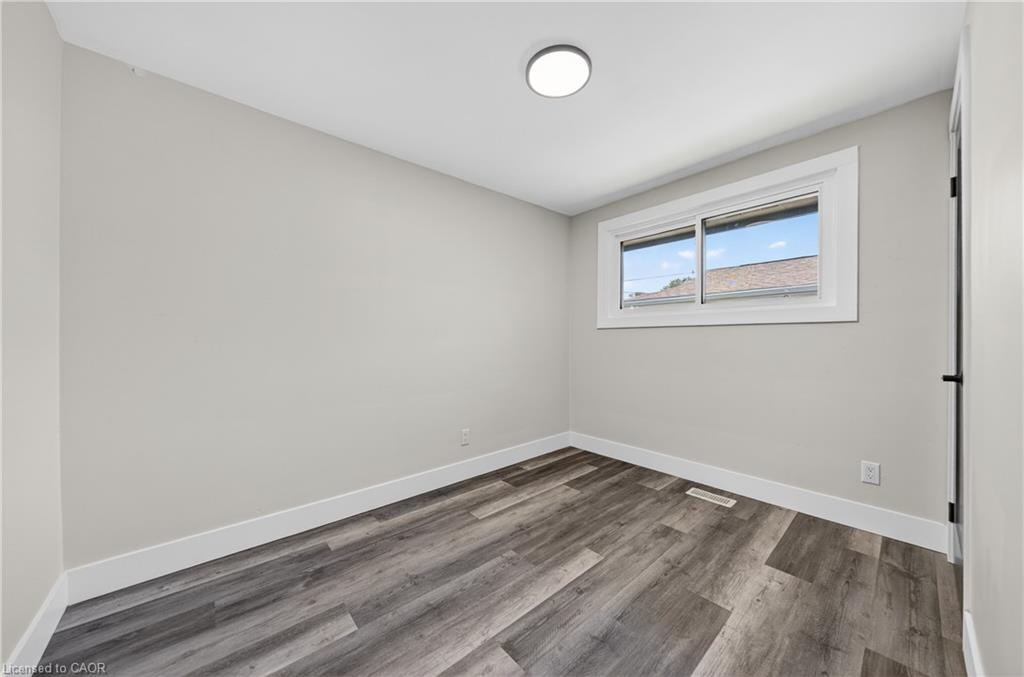 970 Parkdale Avenue Property Photo 23