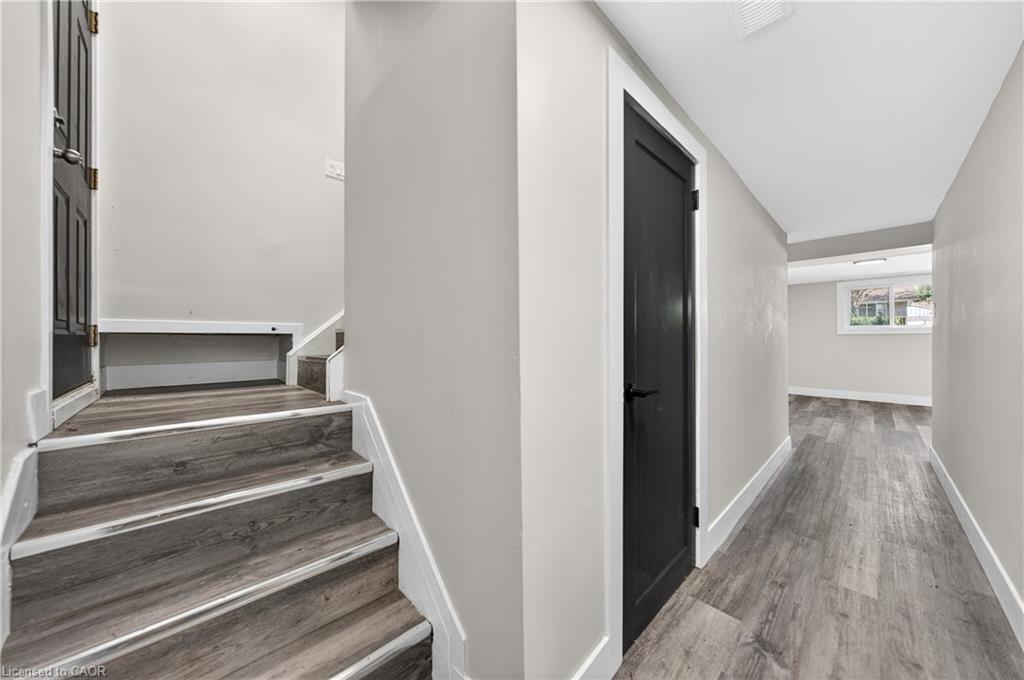 970 Parkdale Avenue Property Photo 30