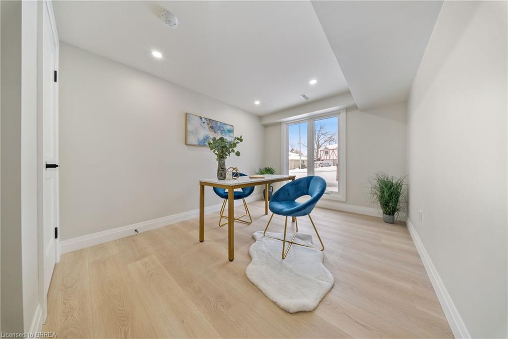 31 Hillcrest Avenue Property Photo 17