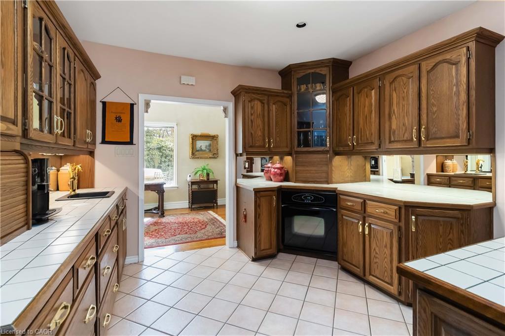 150 Cairncroft Road Property Photo 14
