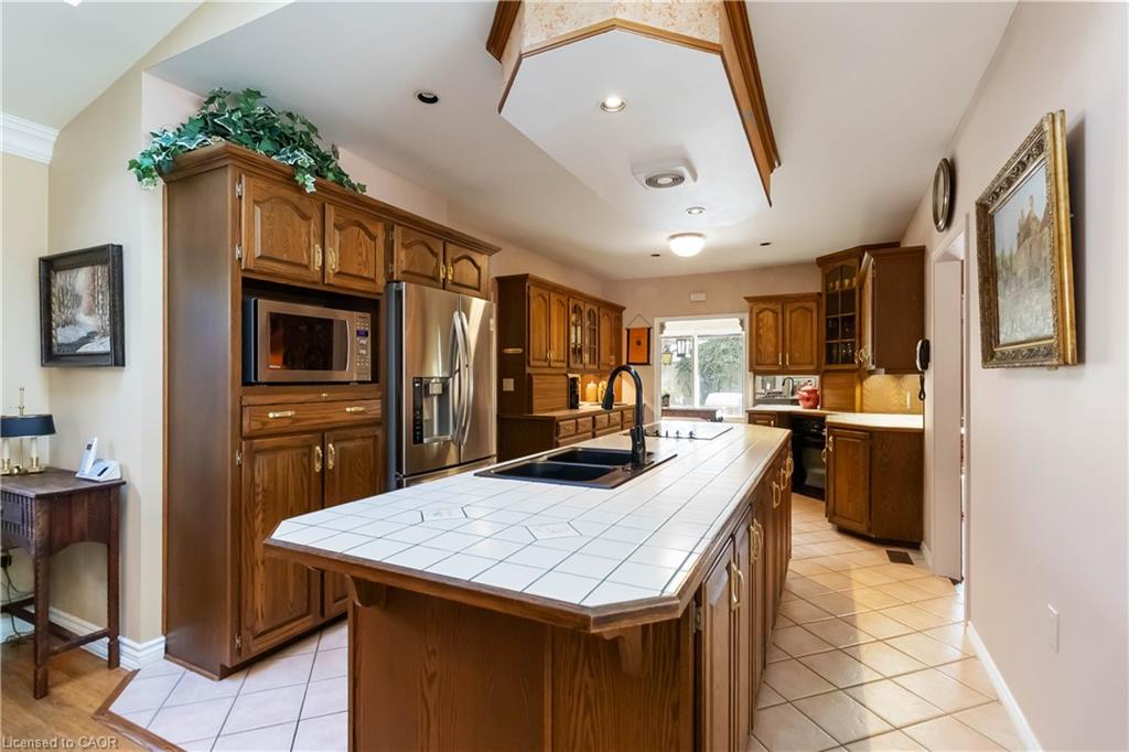 150 Cairncroft Road Property Photo 15