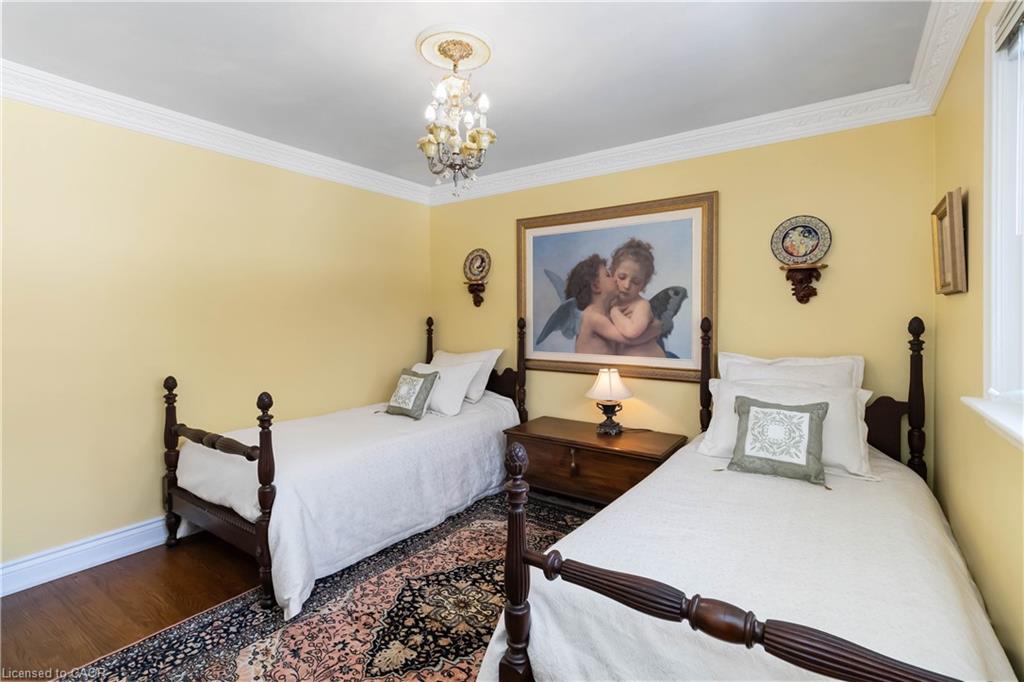 150 Cairncroft Road Property Photo 32