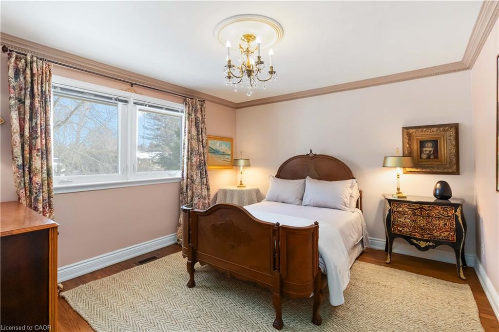150 Cairncroft Road Property Photo 33