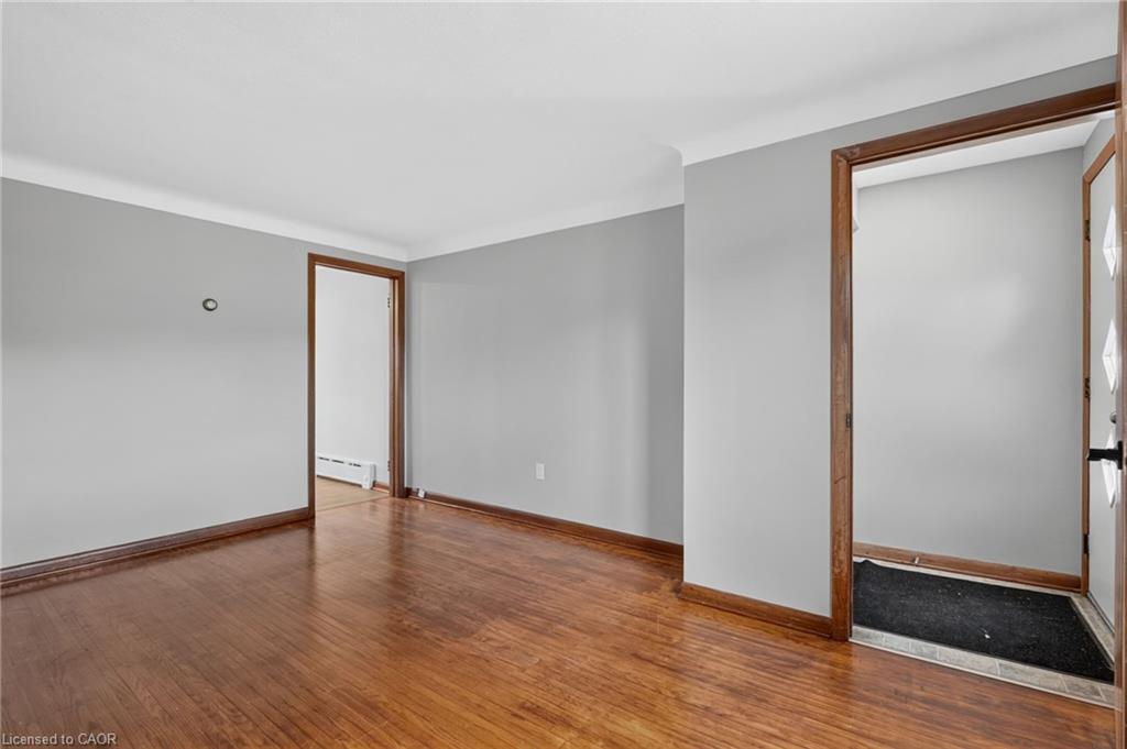 300 Knoll Street Property Photo 29