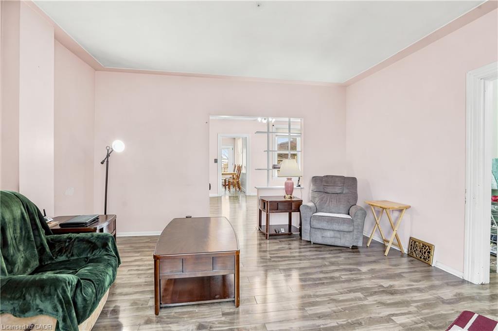 22 Cheever Street Property Photo 9