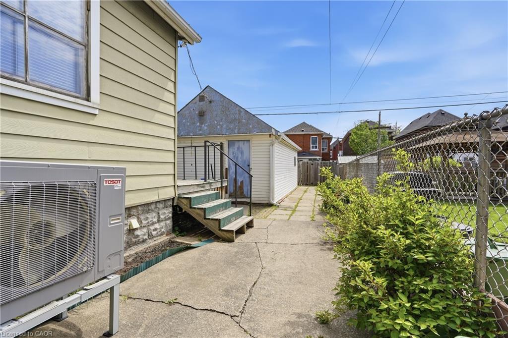 22 Cheever Street Property Photo 28
