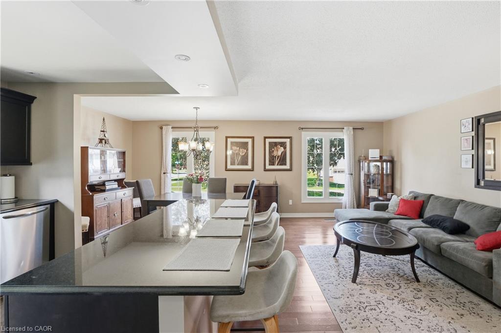 2 Loring Crescent Property Photo 8