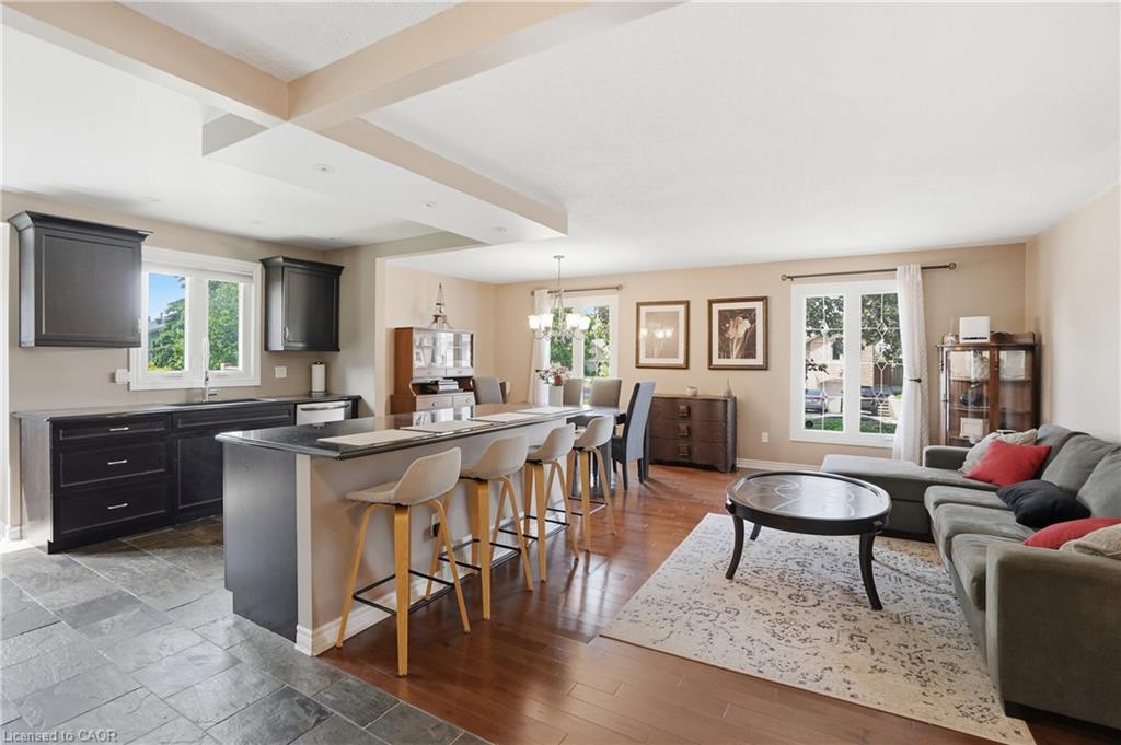 2 Loring Crescent Property Photo 11