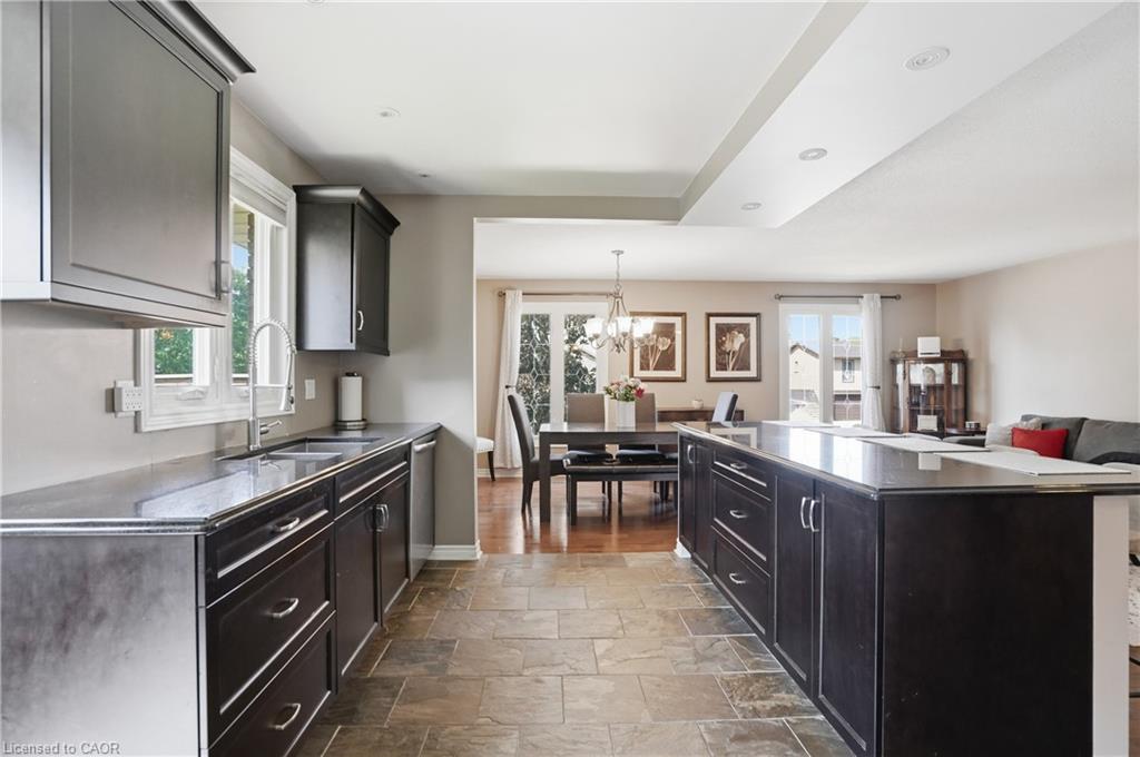 2 Loring Crescent Property Photo 17