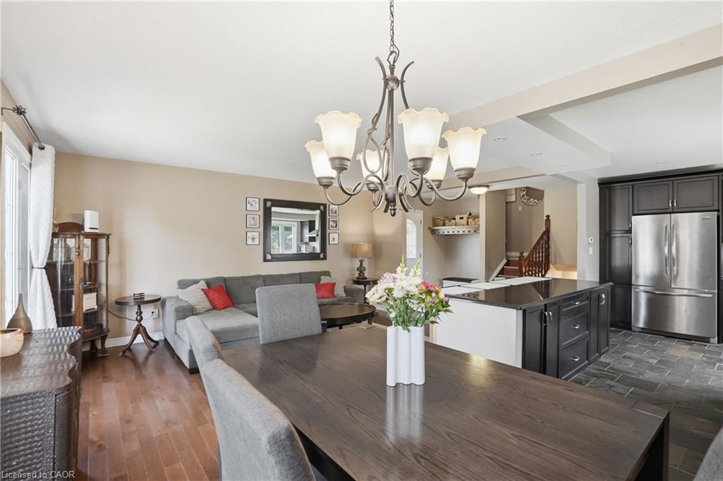 2 Loring Crescent Property Photo 19