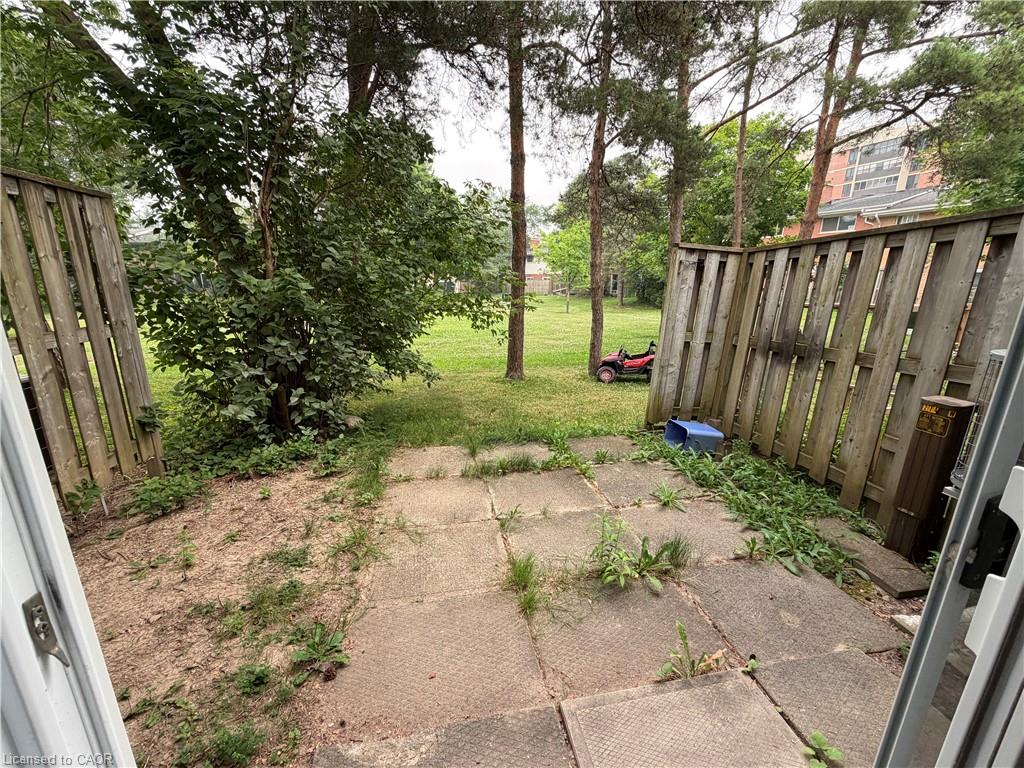 276 Westcourt Place Property Photo 3
