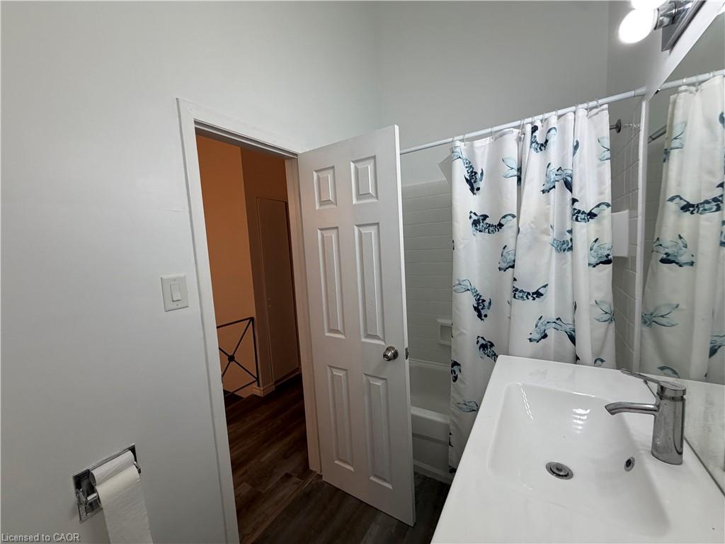276 Westcourt Place Property Photo 13