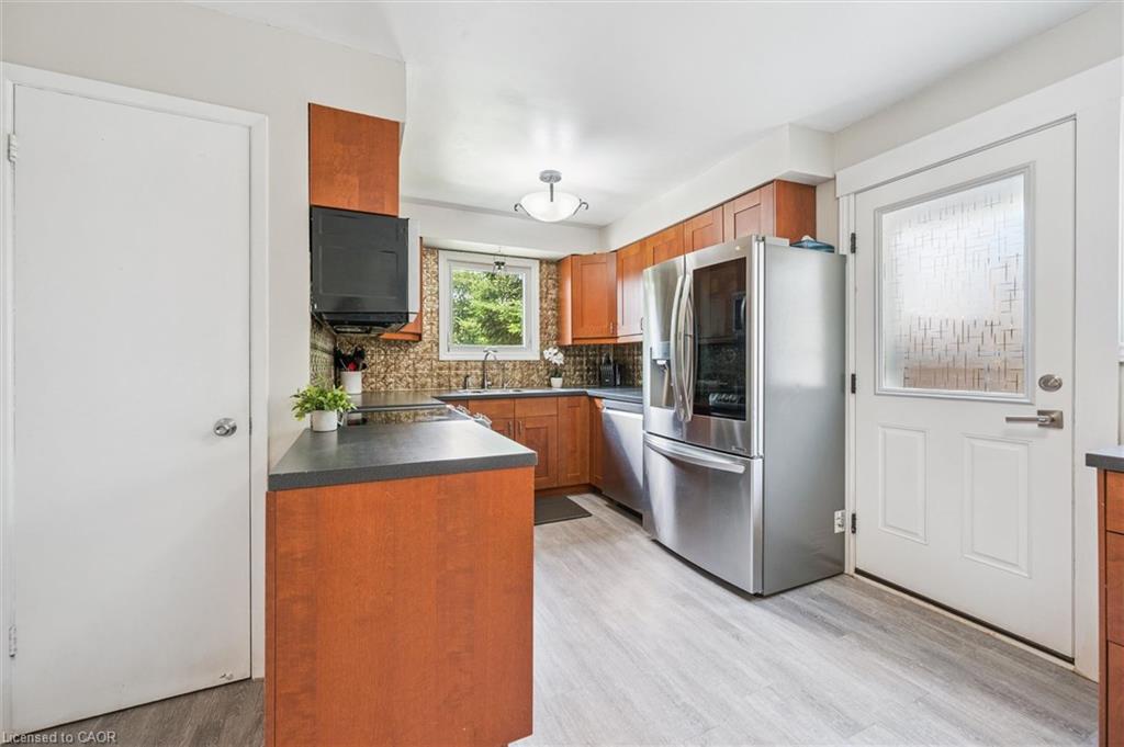 24 Byton Lane Property Photo 8