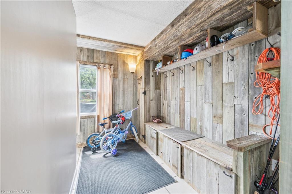 24 Byton Lane Property Photo 22